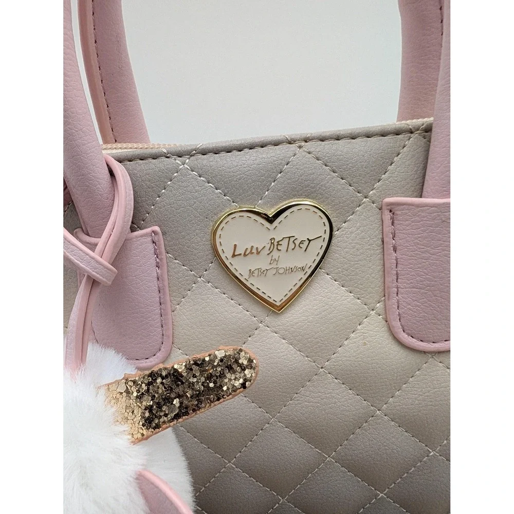 Luv Betsey luv betsey